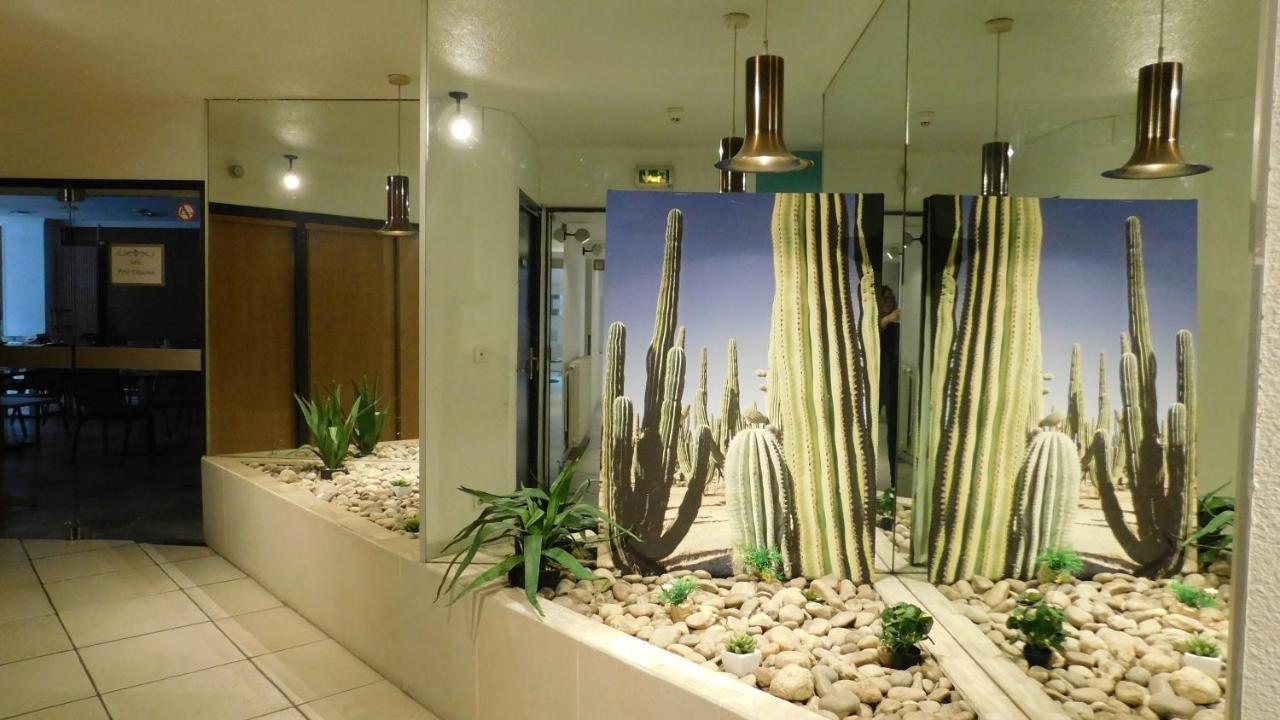 Hotel Le Gambetta Μπερζεράκ Εξωτερικό φωτογραφία
