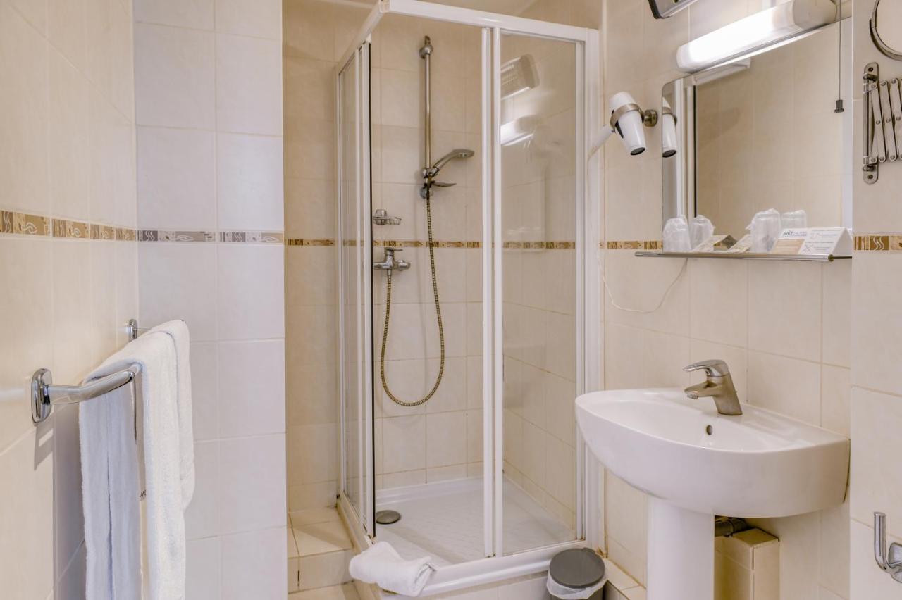 Hotel Le Gambetta Μπερζεράκ Εξωτερικό φωτογραφία